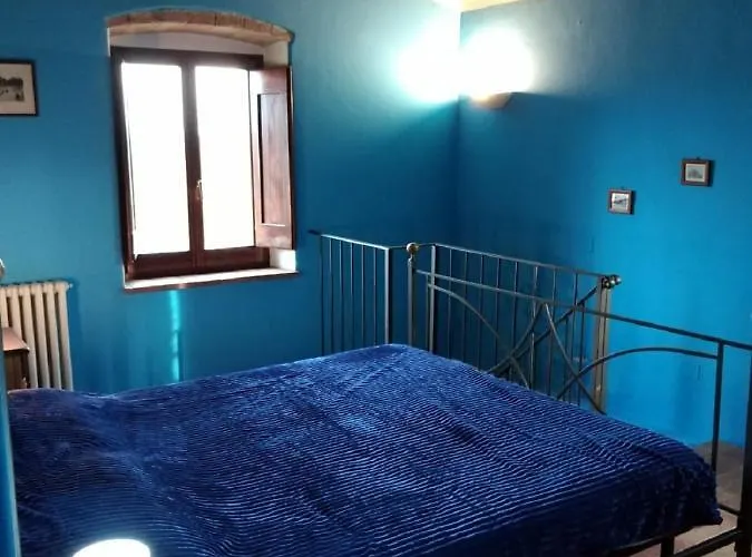 La Cristalla * Santa Restituta